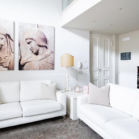 B Sicilian Charming Stay - Luxury Loft Catania Luaran gambar